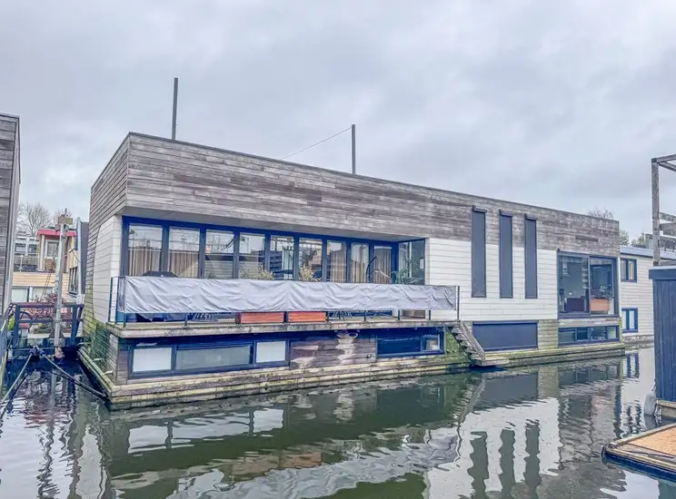 Foto #0 Huurwoning IJsbaanpad Amsterdam