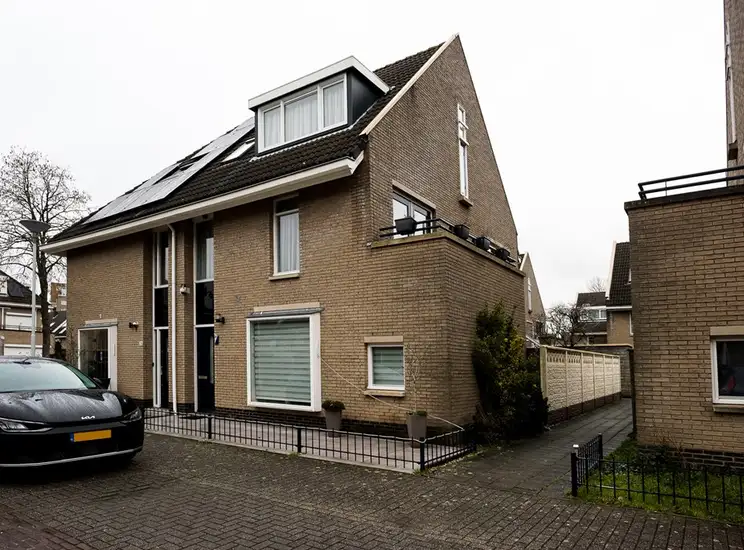 Foto #0 Huurwoning Eigelhorst Rotterdam