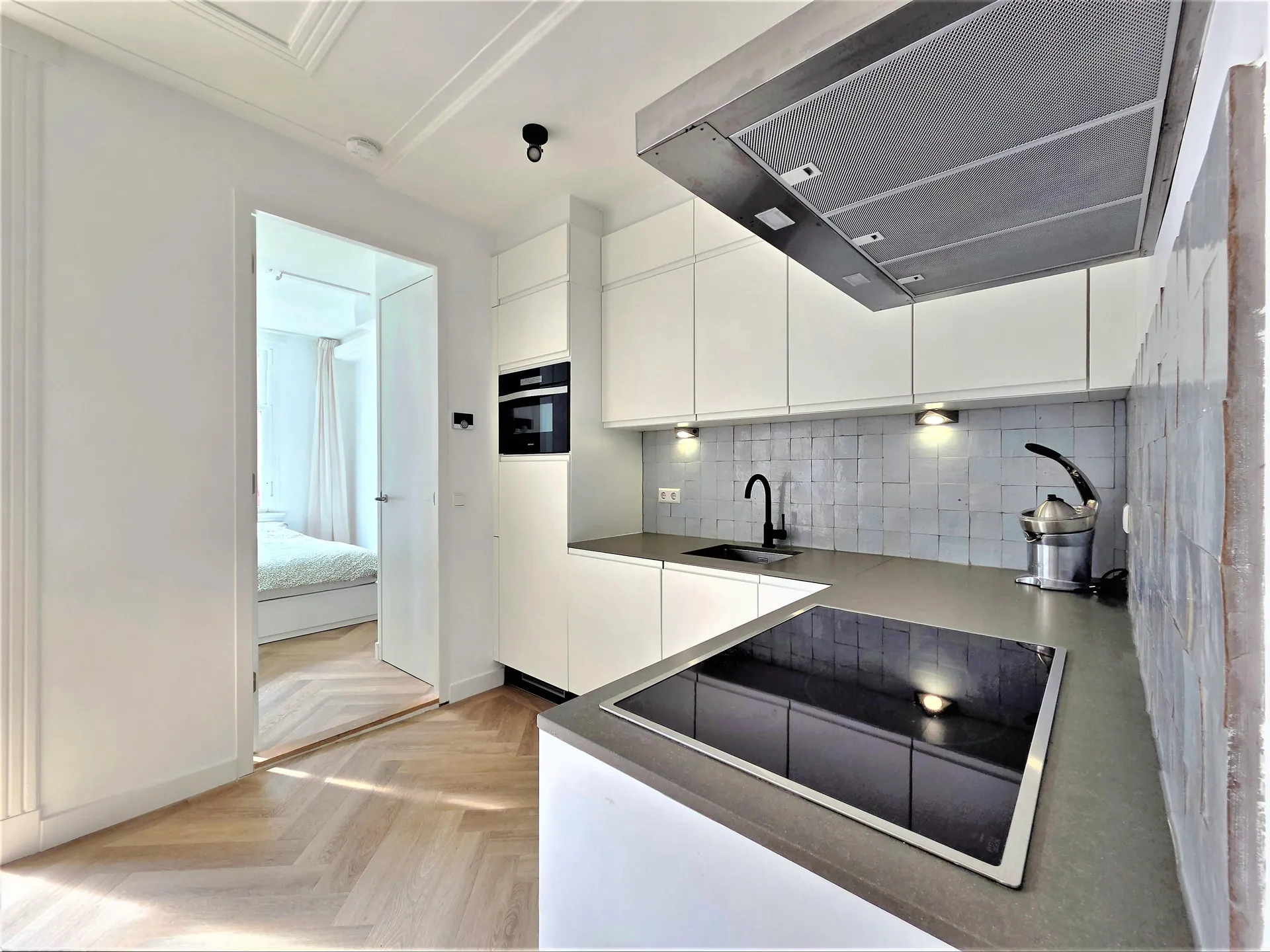 Foto #12 Appartement Tolstraat Amsterdam