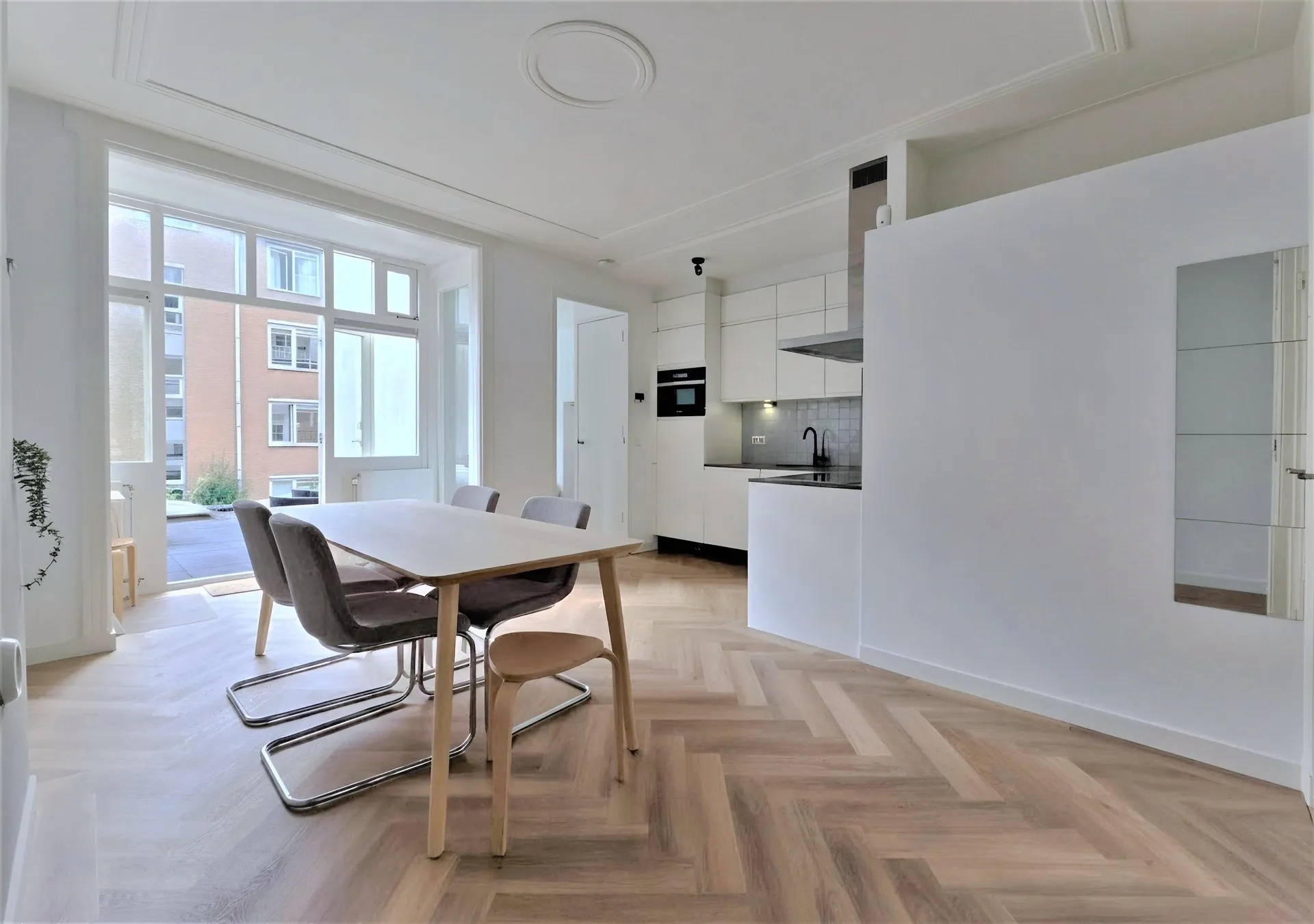 Foto #2 Appartement Tolstraat Amsterdam