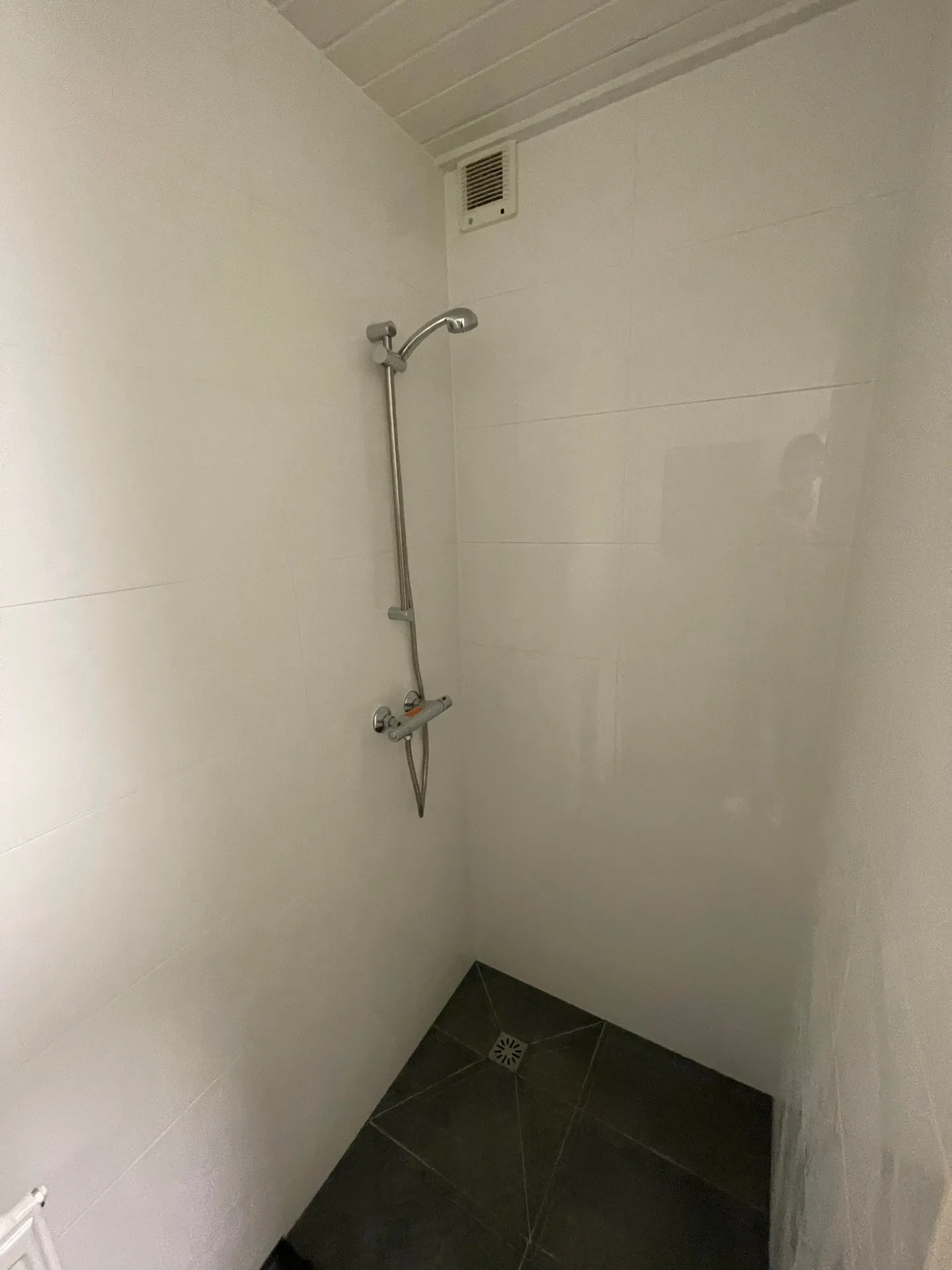 Foto #10 Kamer Brinklaan Apeldoorn