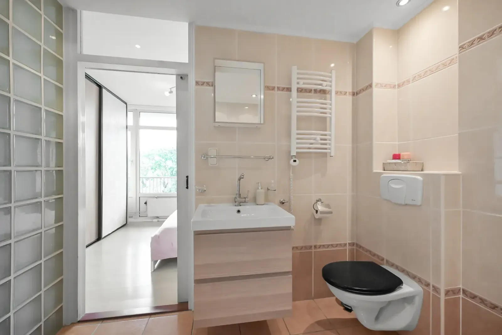 Foto #11 Appartement Carel van Manderstraat Heemskerk
