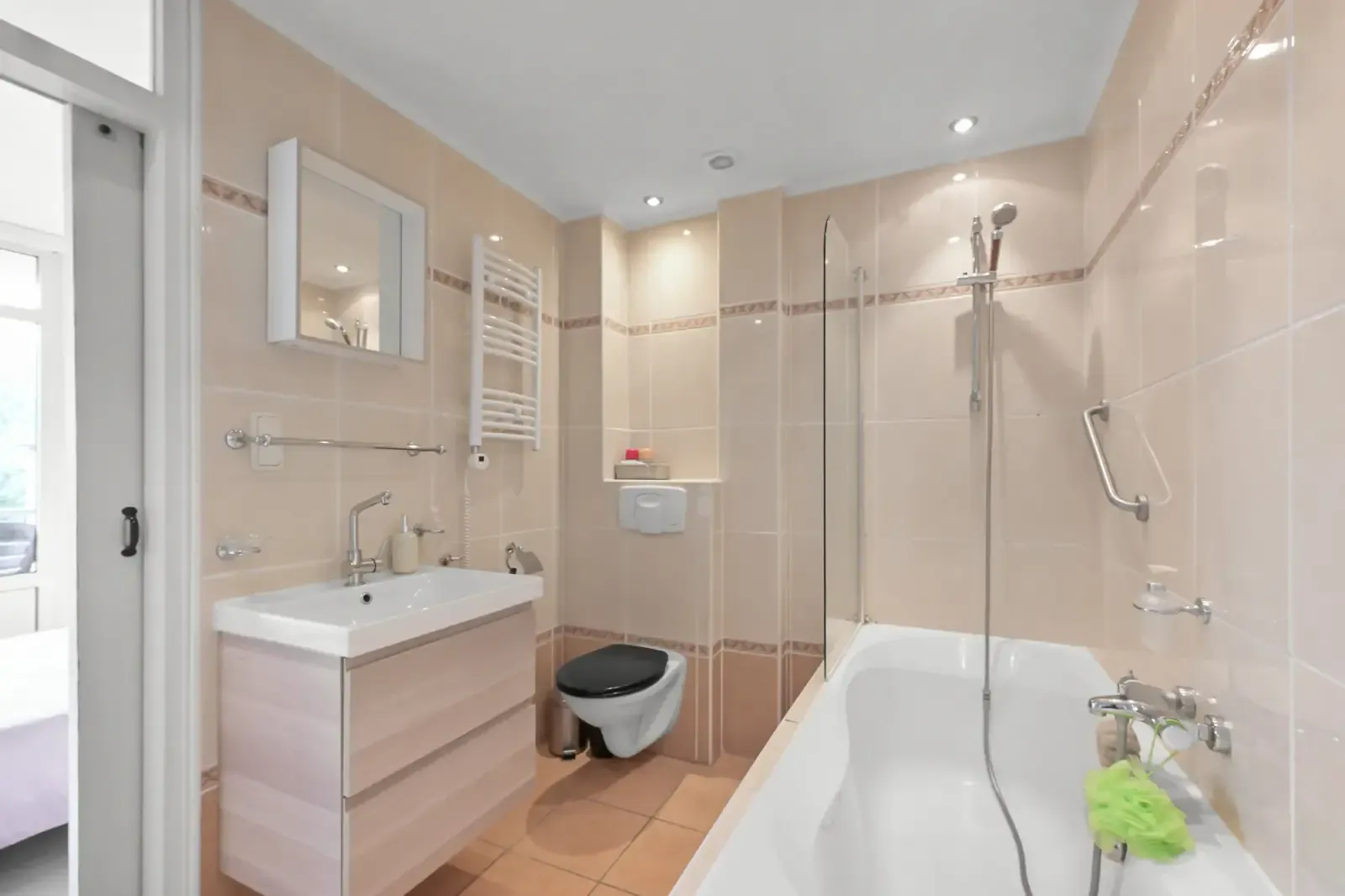 Foto #14 Appartement Carel van Manderstraat Heemskerk