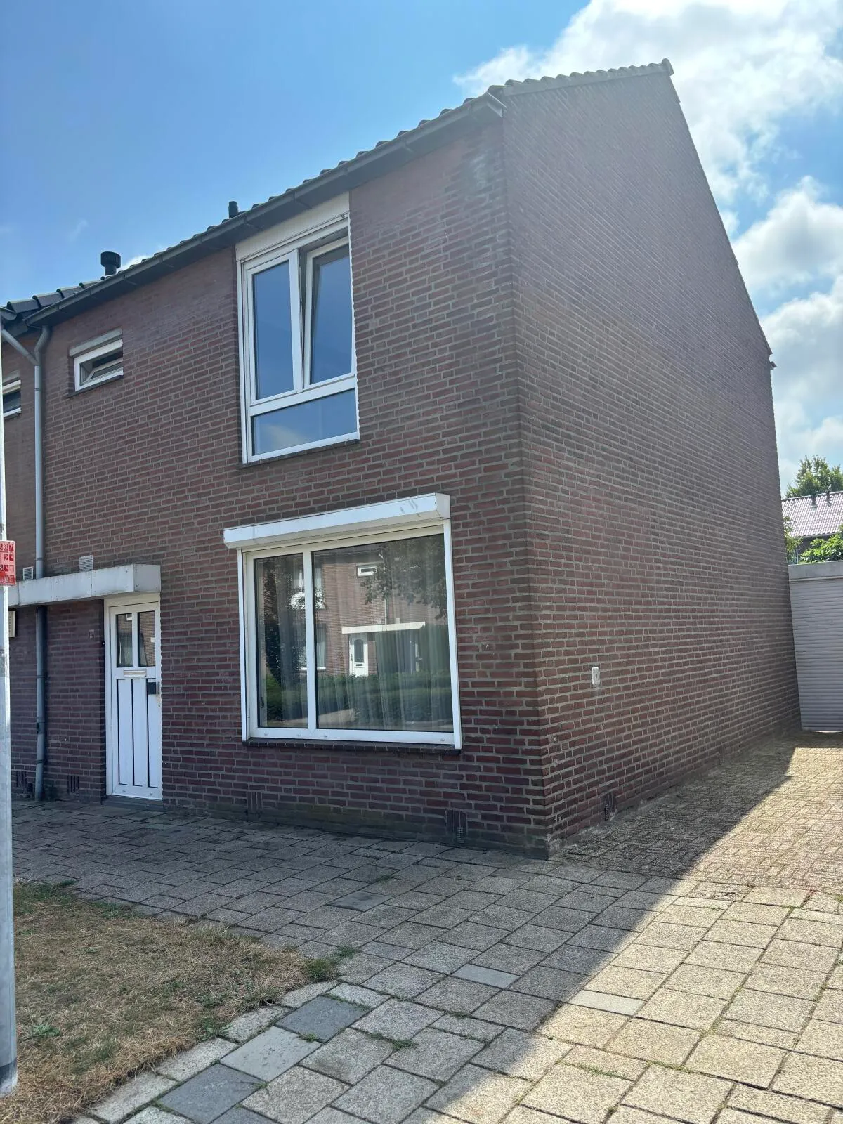 Foto #0 Huurwoning Albertina Agnesstraat Weert