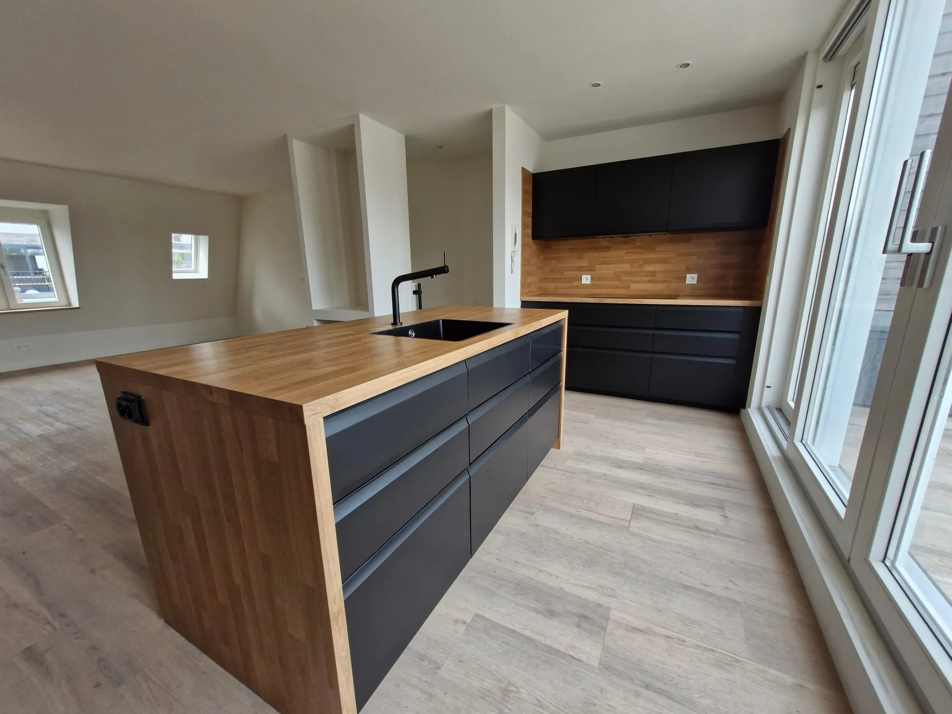 Foto #1 Appartement Cornelis Anthoniszstraat Amsterdam