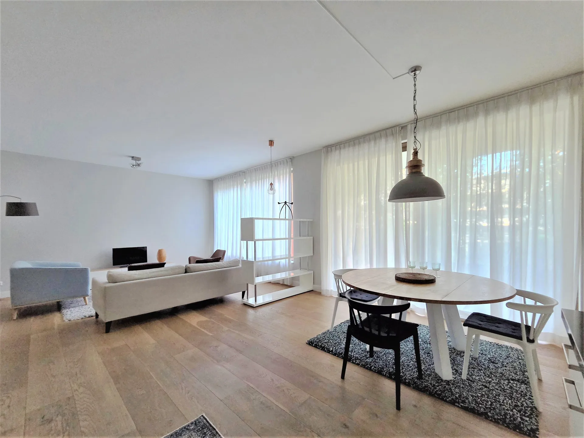 Foto #2 Appartement Fred. Roeskestraat Amsterdam
