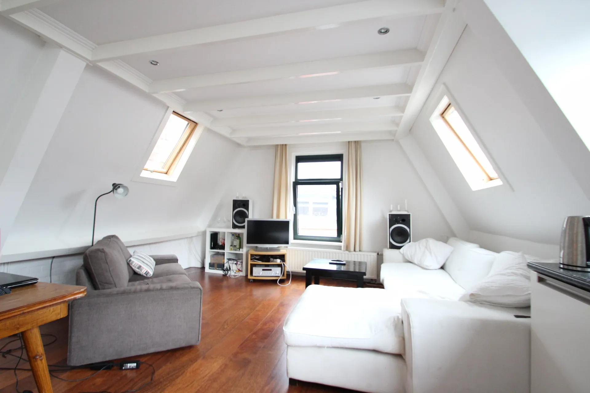 Foto #2 Appartement Lange Koestraat Utrecht
