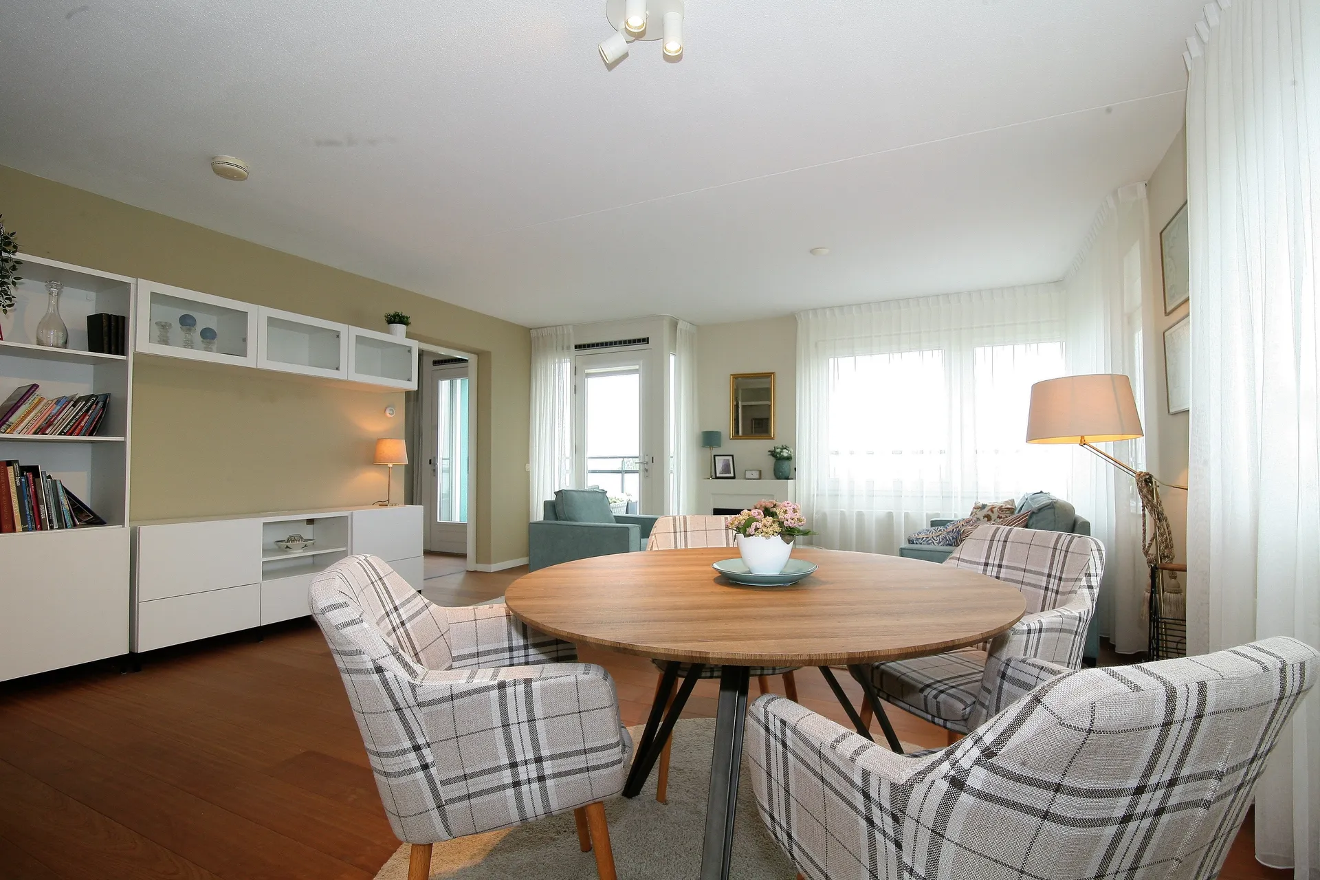 Foto #1 Appartement Vriezenveenstraat Den Haag