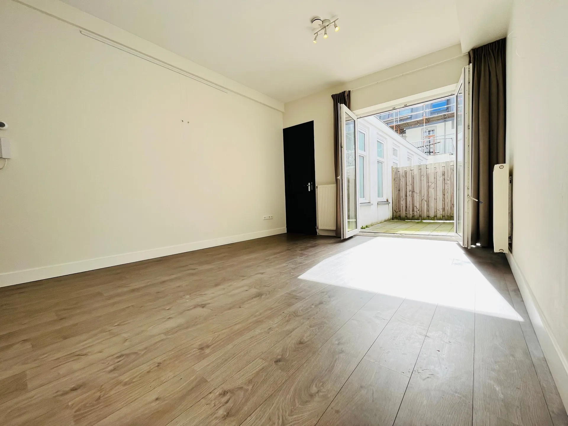 Foto #0 Appartement Loosduinsekade Den Haag