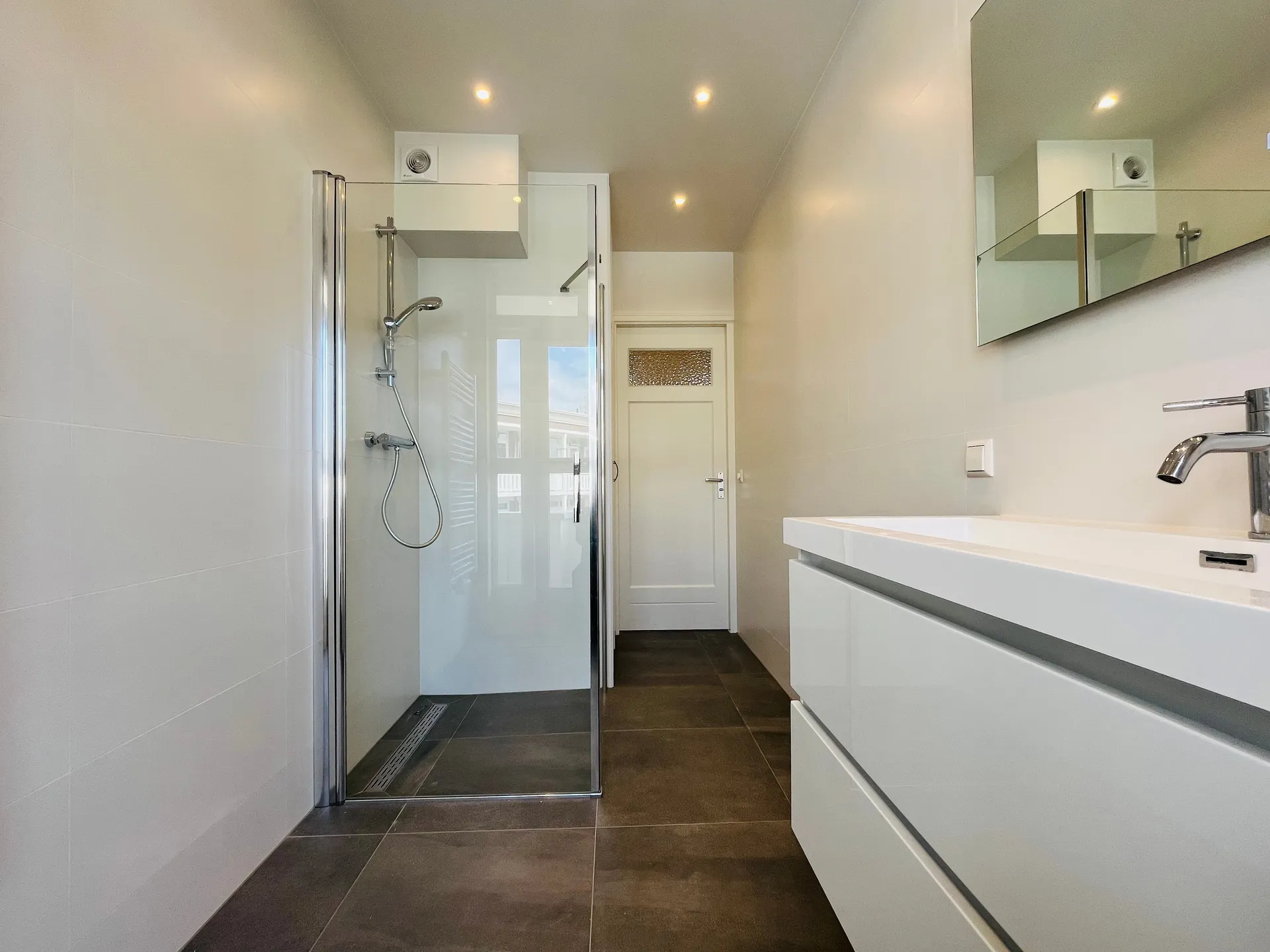 Foto #12 Appartement Veenendaalkade Den Haag