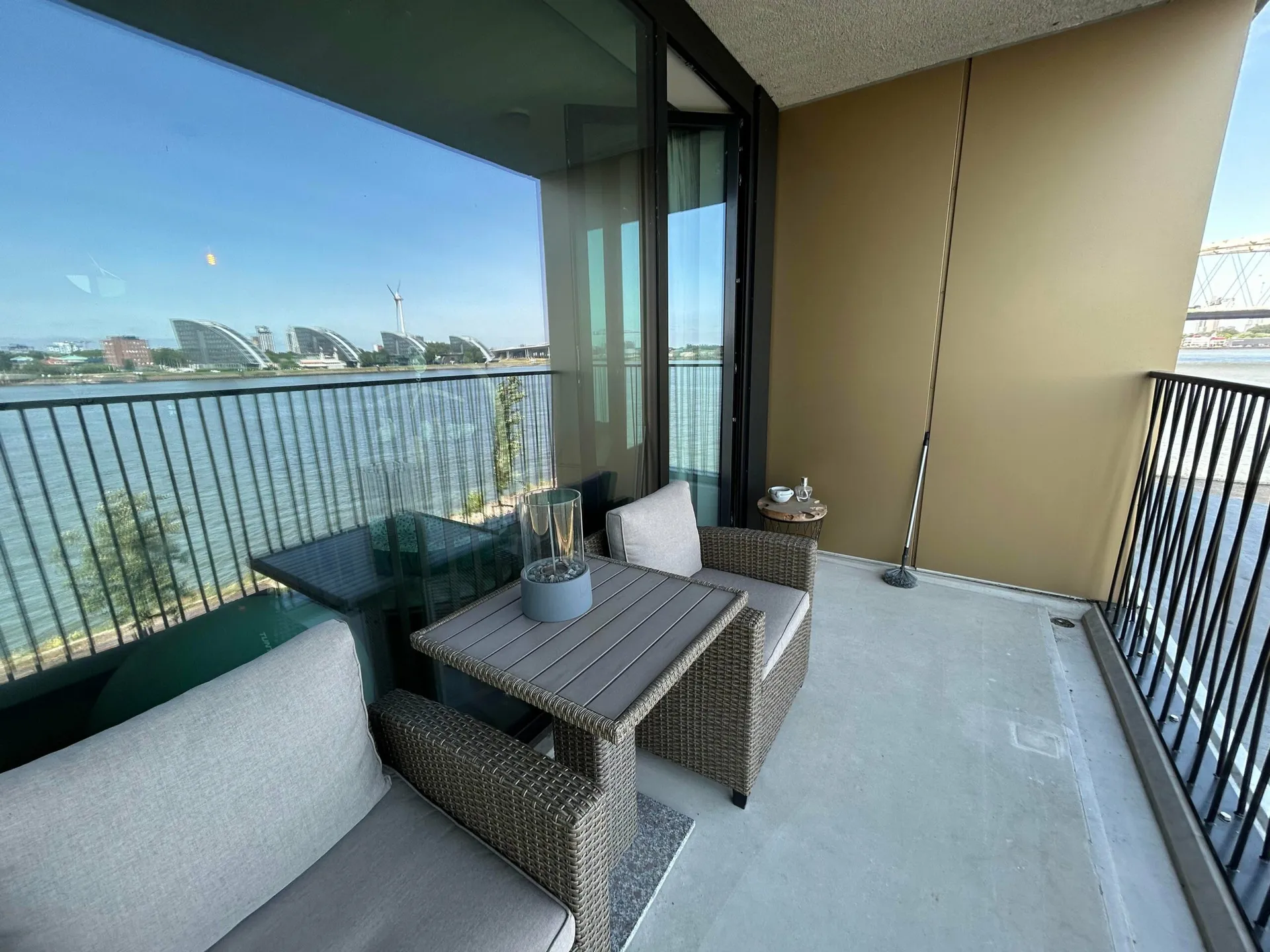 Foto #9 Appartement Pampuskade Rotterdam