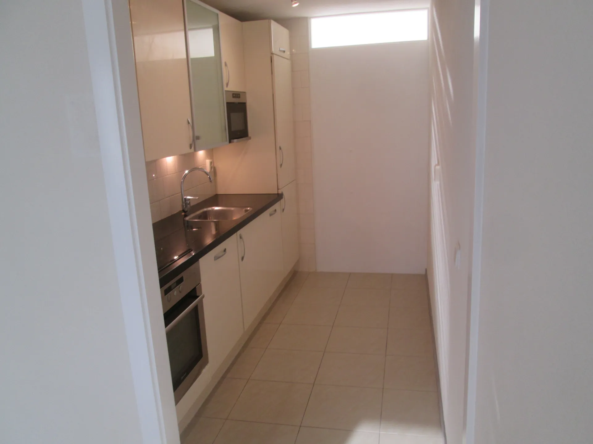 Foto #1 Appartement J.H. van den Broekstraat Rotterdam