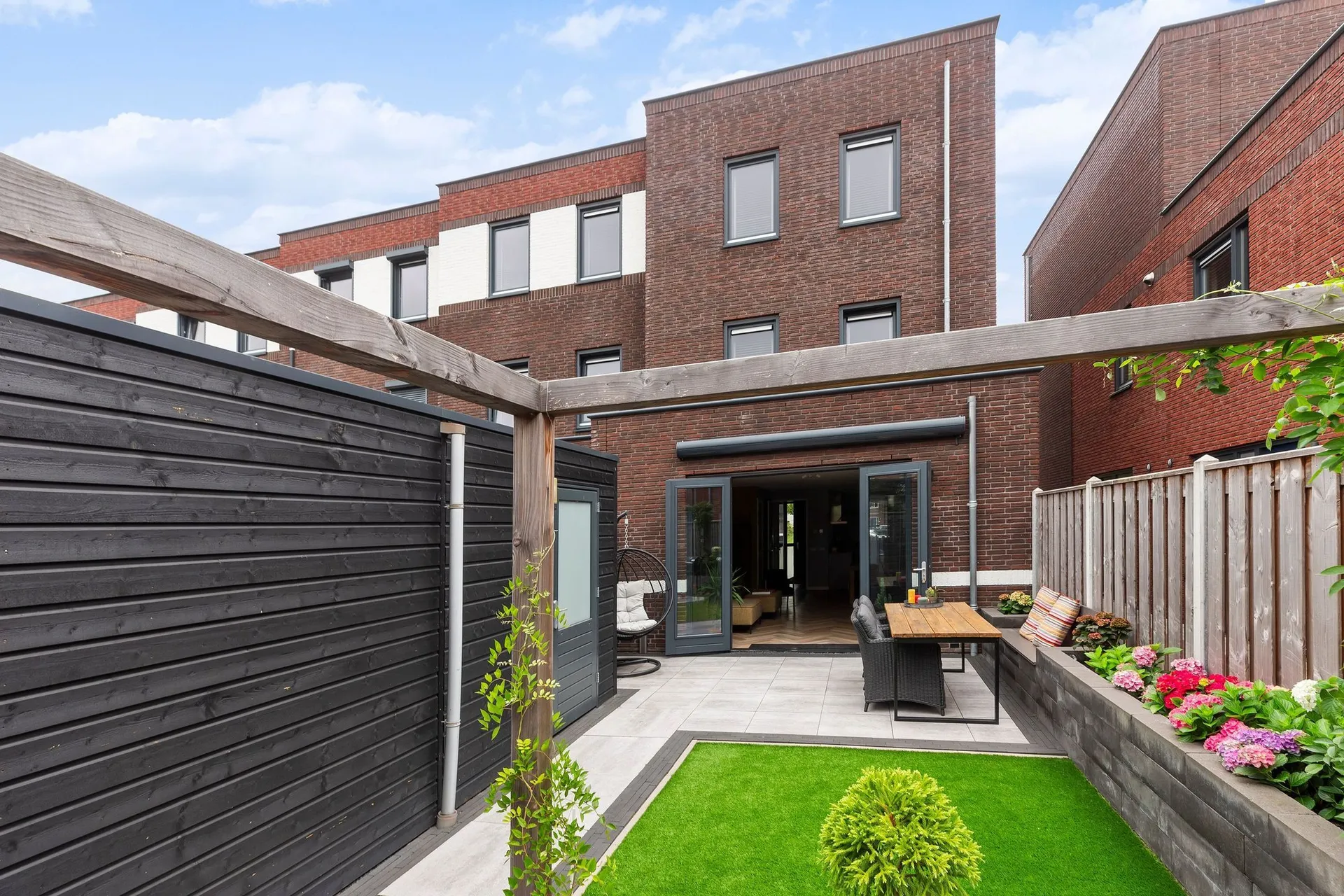 Foto #1 Huurwoning Dr. Jan Schoutenlaan Maassluis