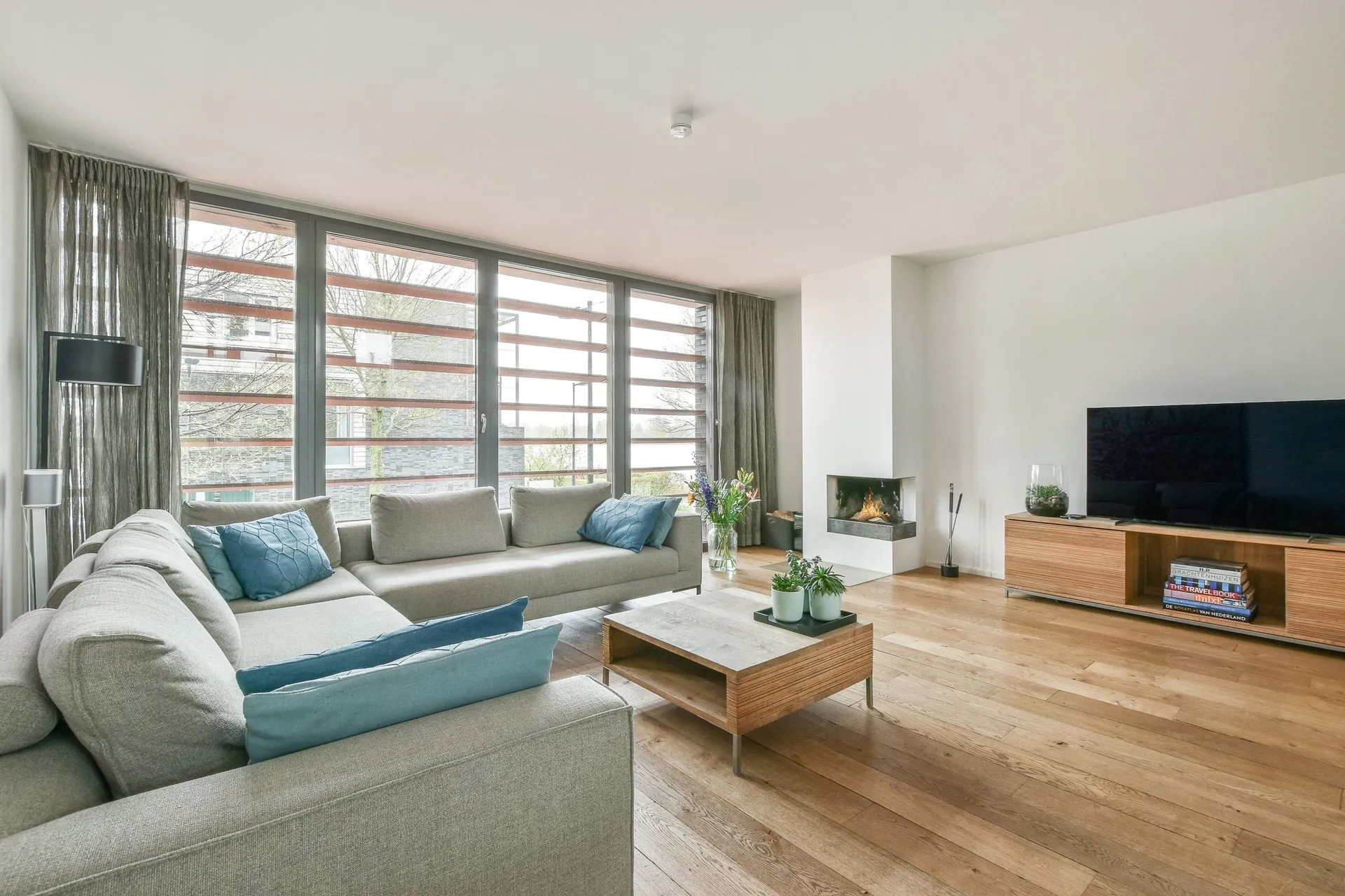 Foto #0 Huurwoning Jan Olphert Vaillantlaan Amsterdam