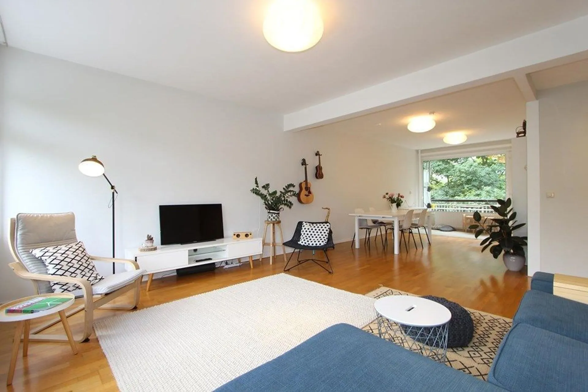 Foto #0 Appartement Van Nijenrodeweg Amsterdam