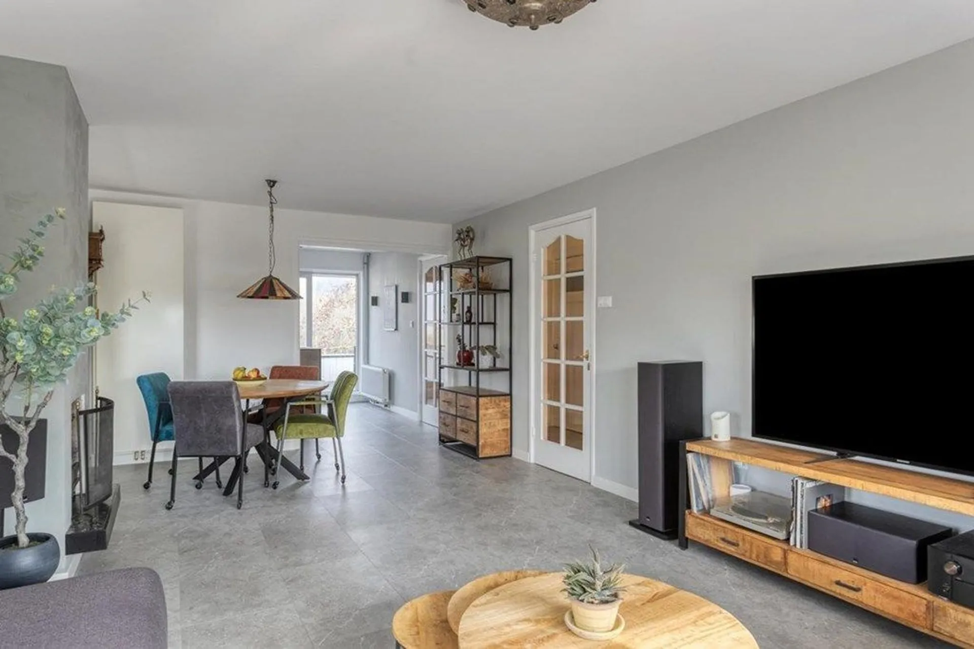 Foto #0 Appartement Oosteinderweg Aalsmeer