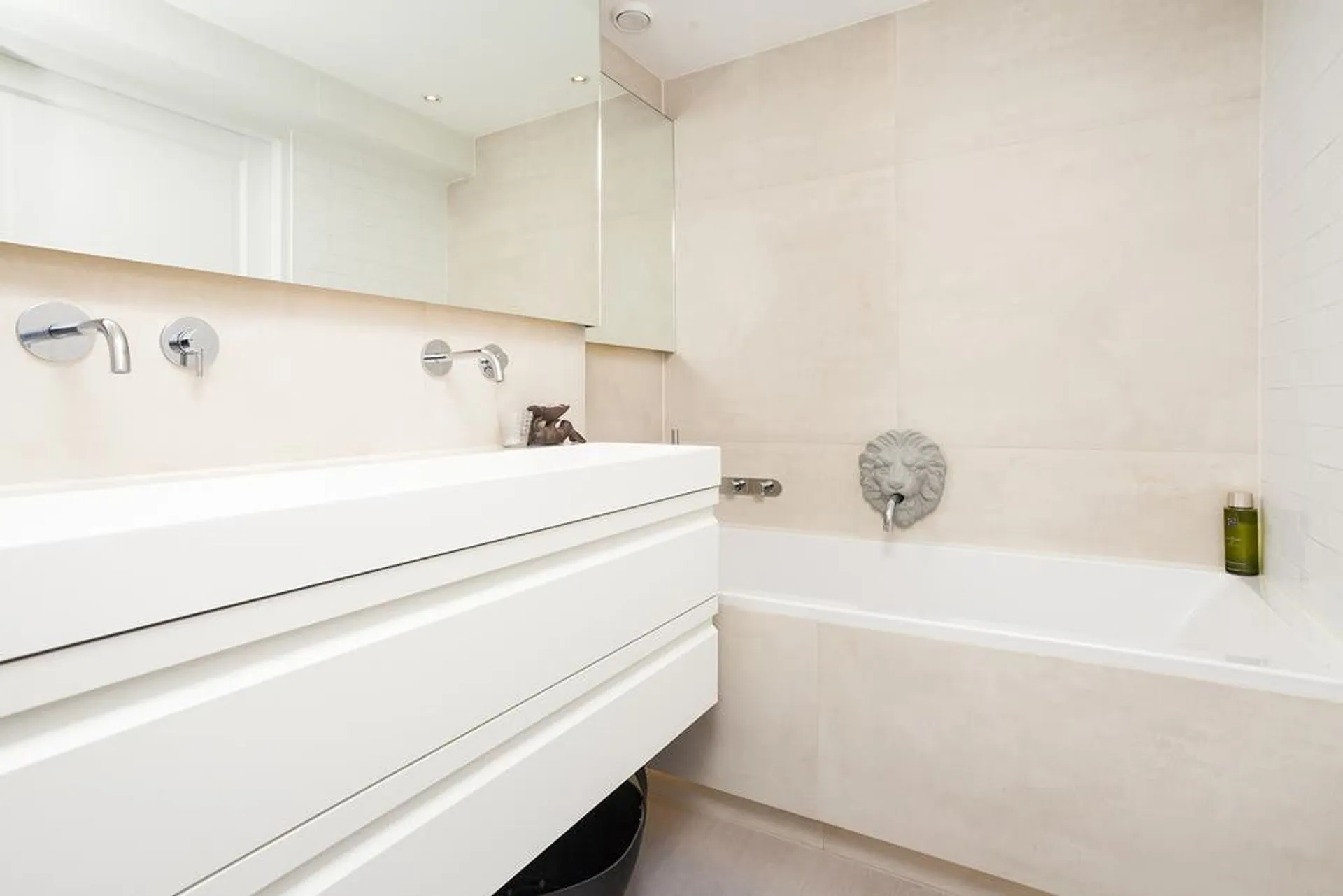 Foto #12 Appartement Veembroederhof Amsterdam