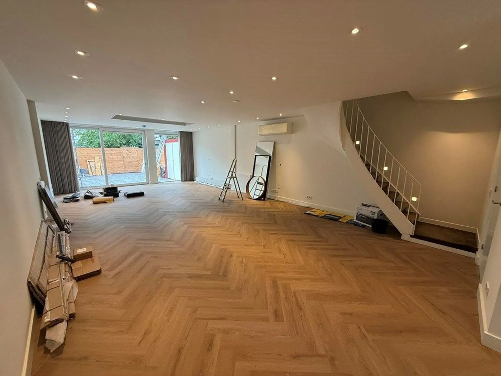 Foto #0 Huurwoning Opveld Amsterdam