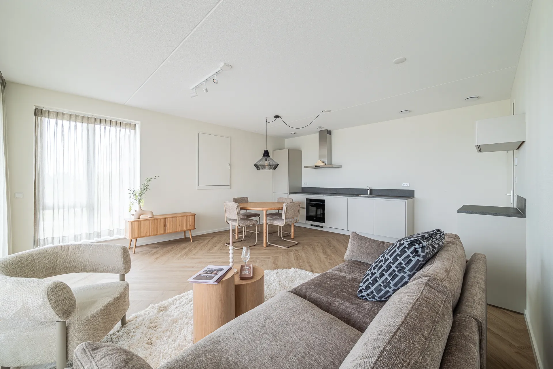 Foto #2 Appartement Mahoniehout Zaandam