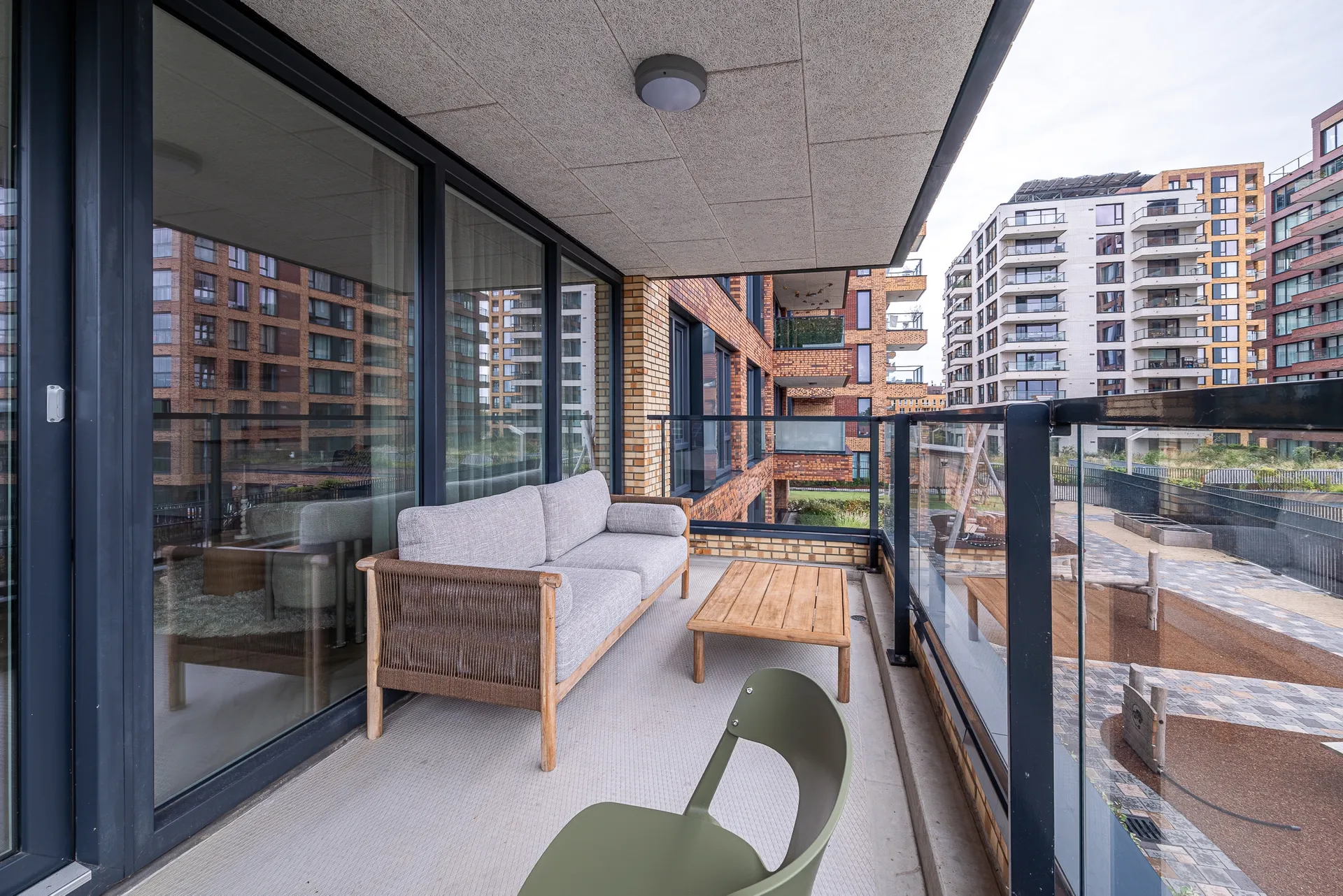 Foto #9 Appartement Mahoniehout Zaandam