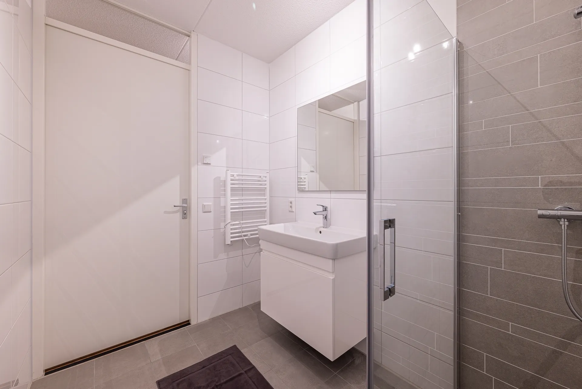 Foto #12 Appartement Mahoniehout Zaandam