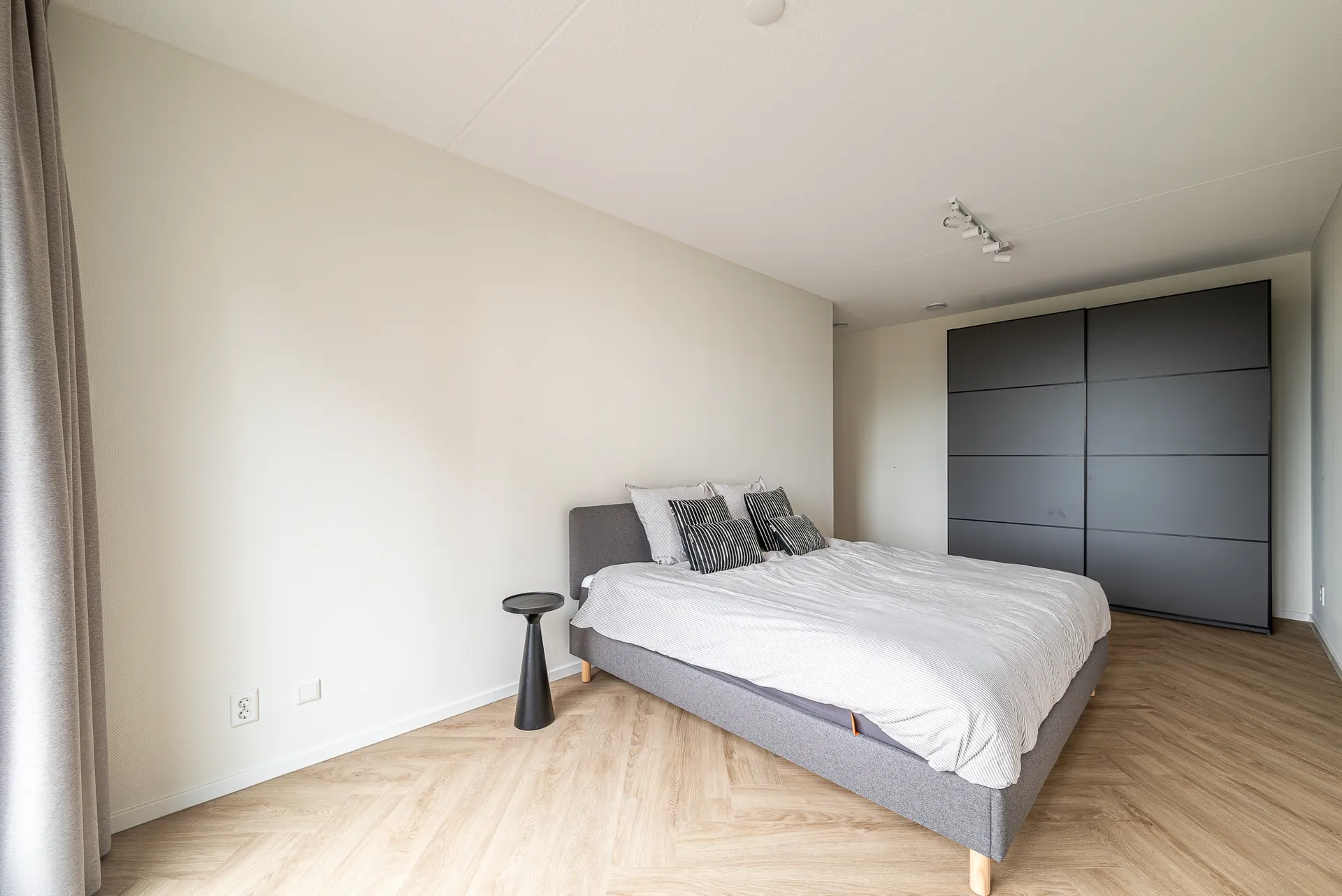 Foto #16 Appartement Mahoniehout Zaandam