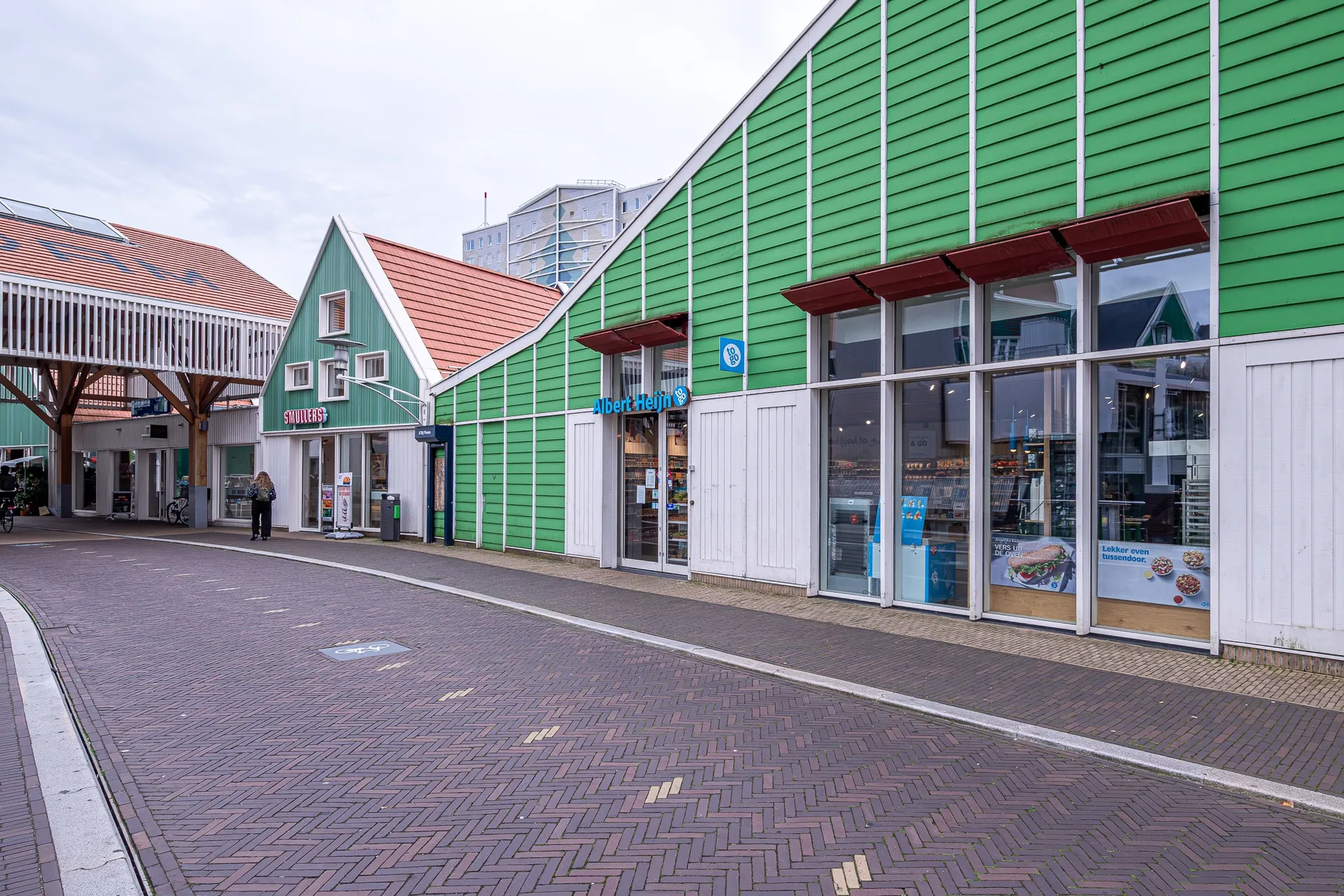 Foto #32 Appartement Mahoniehout Zaandam