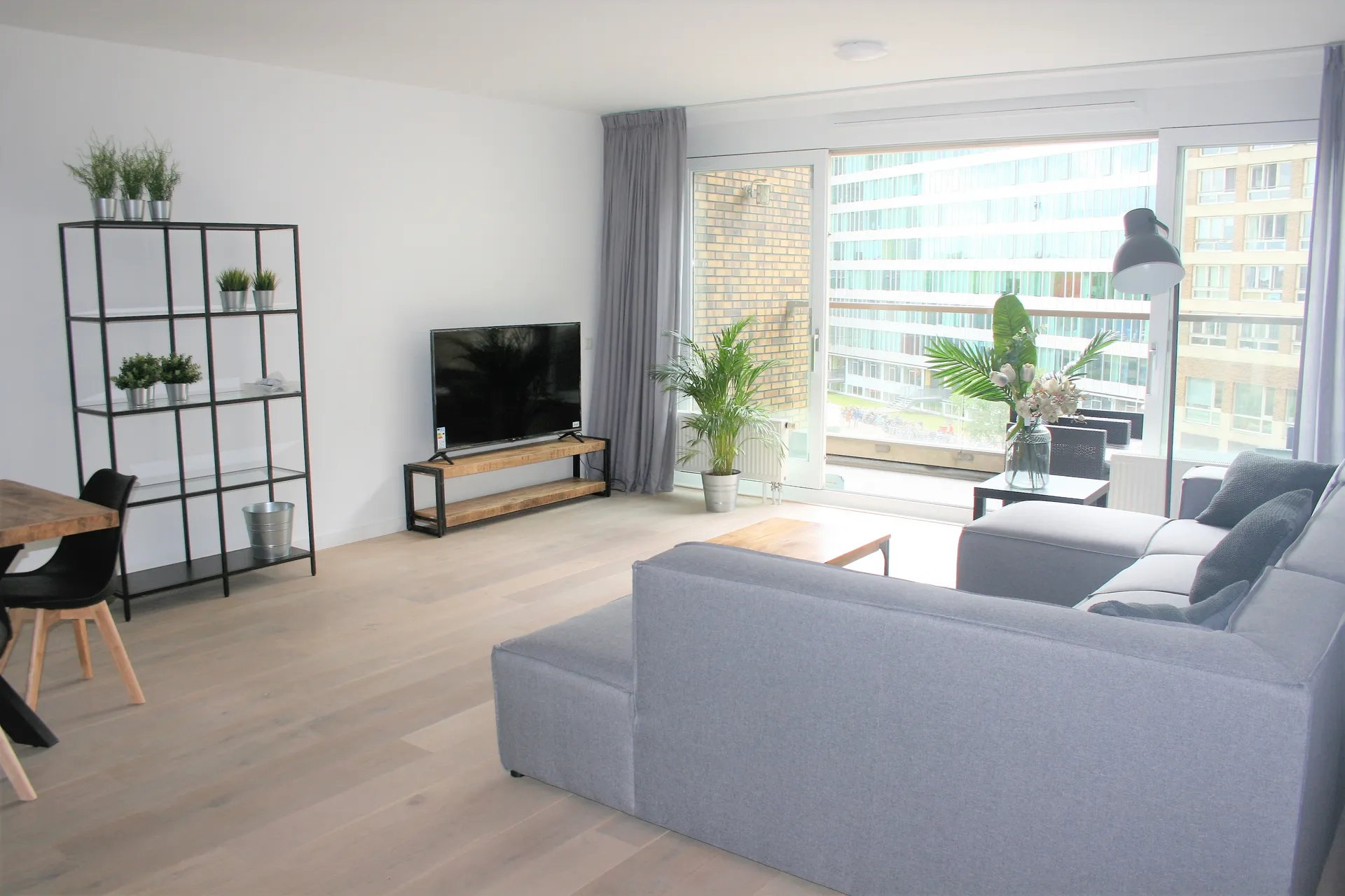 Foto #0 Appartement Hoofdweg Amsterdam