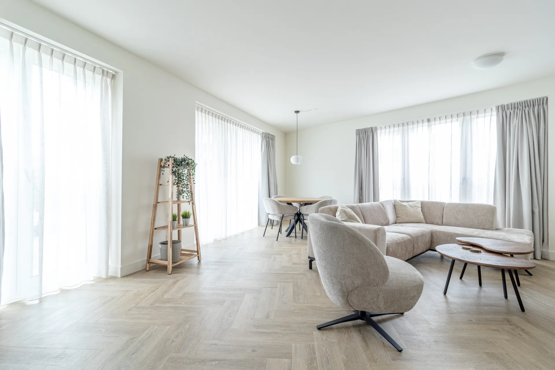 Foto #2 Appartement Burnhamstraat Hoofddorp