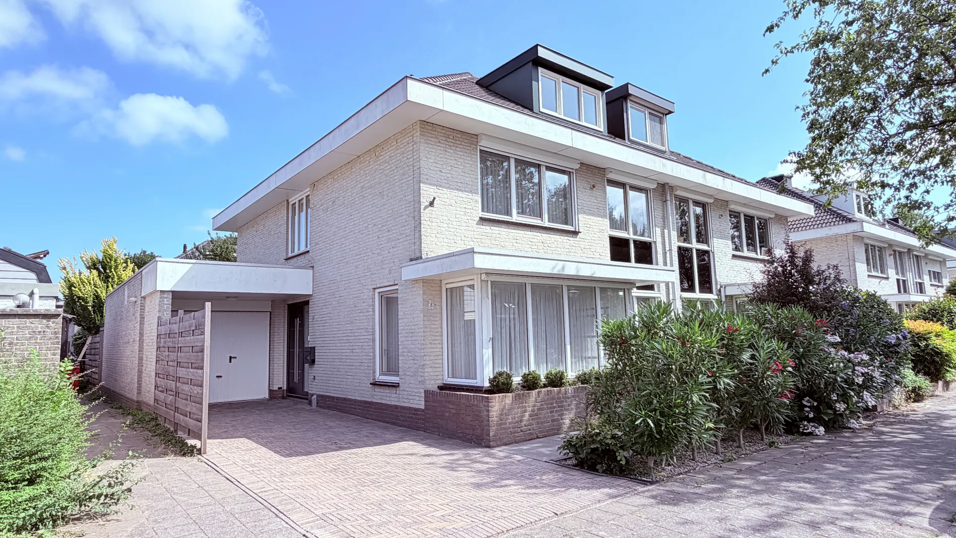 Foto #0 Huurwoning Catharina van Renneslaan Amstelveen