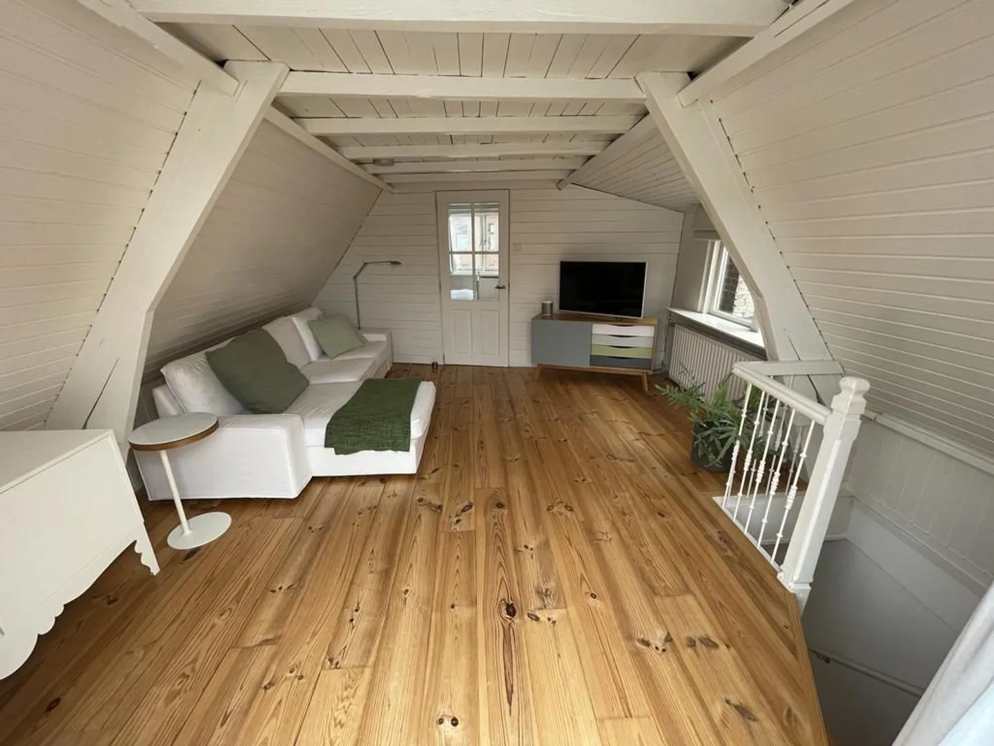 Foto #13 Huurwoning Achterom Delft