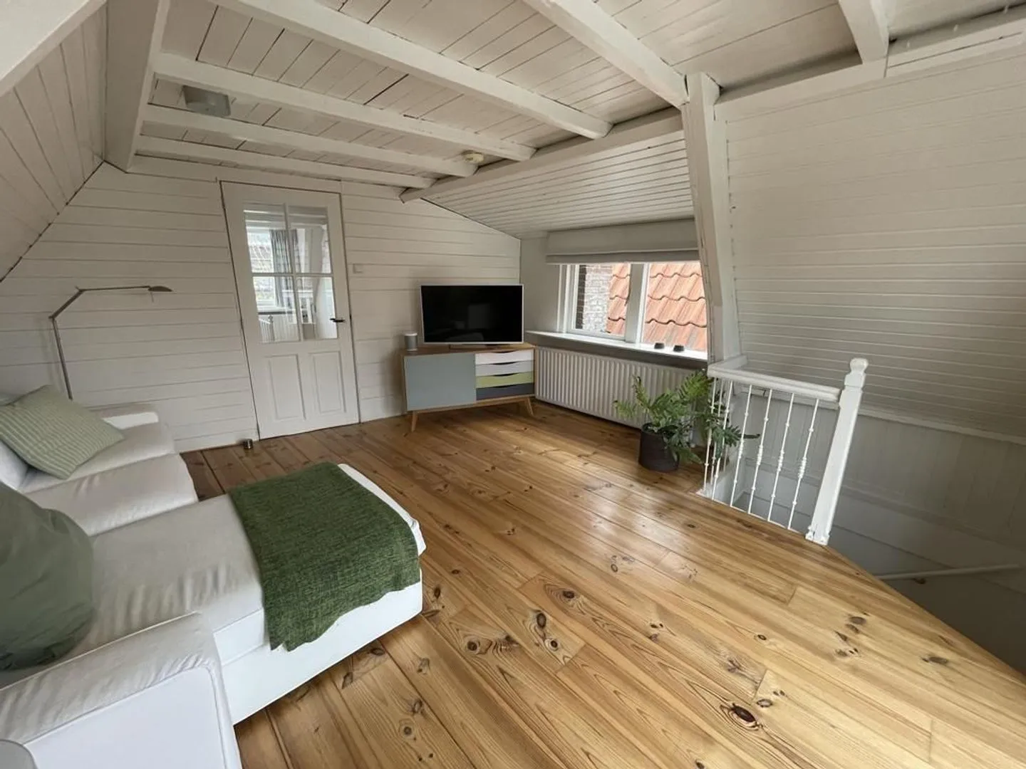 Foto #12 Huurwoning Achterom Delft
