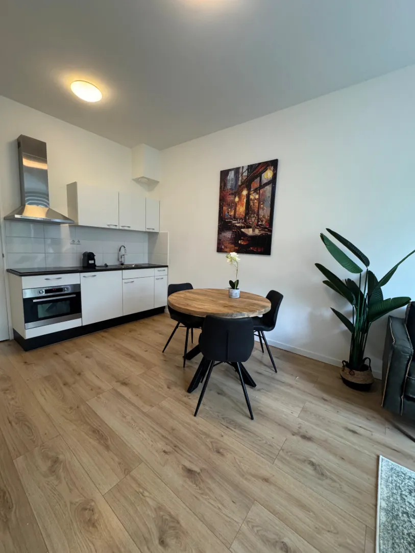 Foto #7 Huurwoning Middellandplein Rotterdam