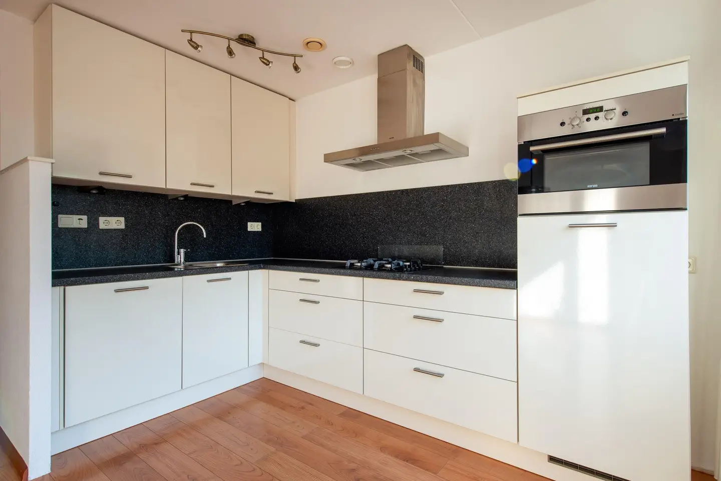 Foto #5 Huurwoning Dunantstraat Roosendaal