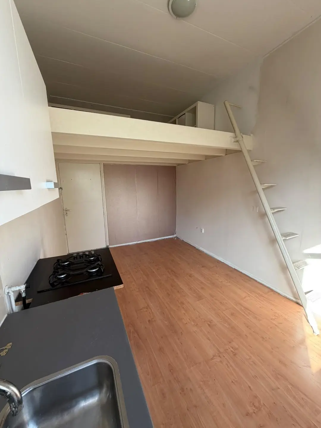 Foto #3 Kamer Oeverstraat Leeuwarden