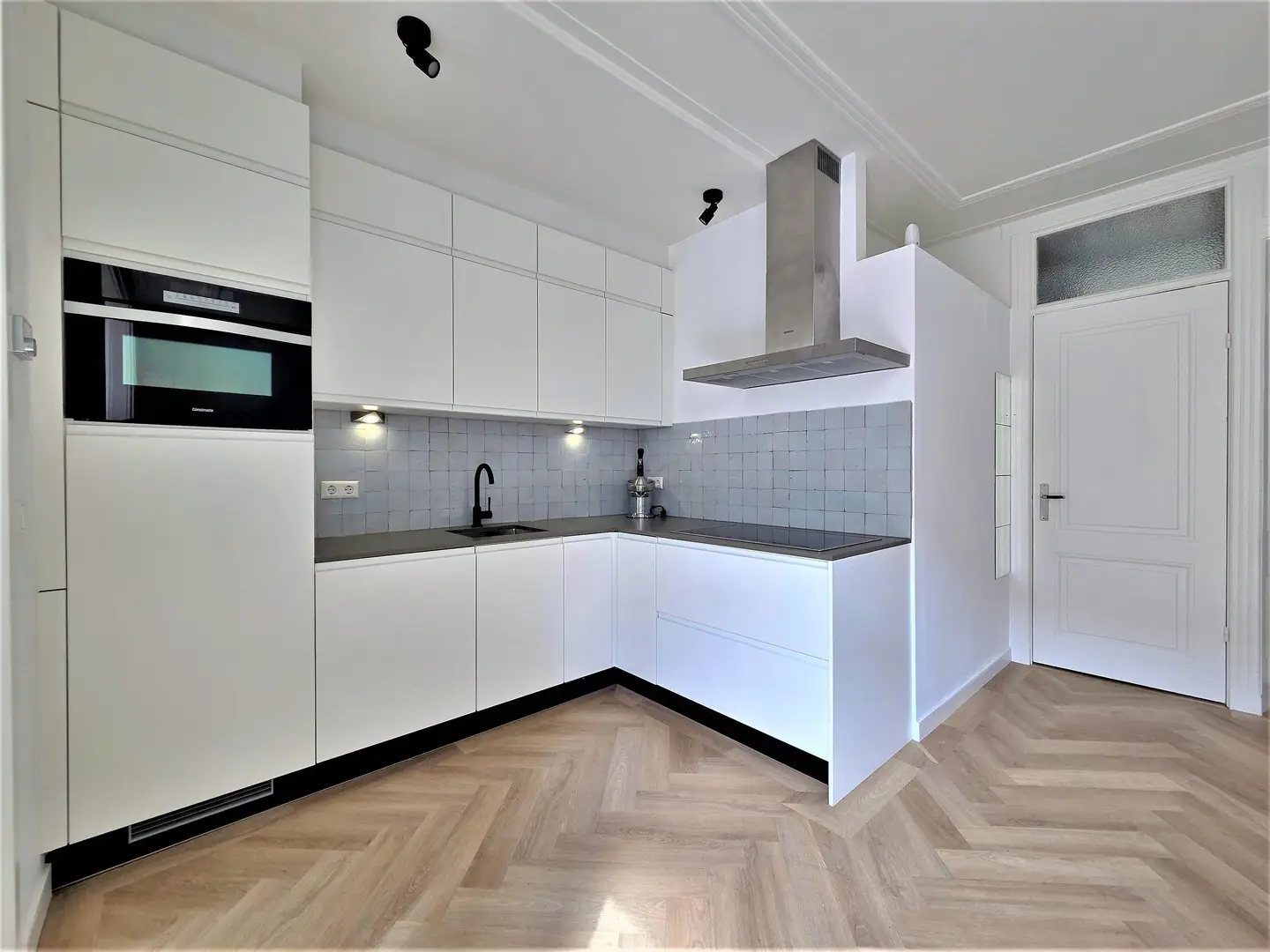 Foto #10 Appartement Tolstraat Amsterdam