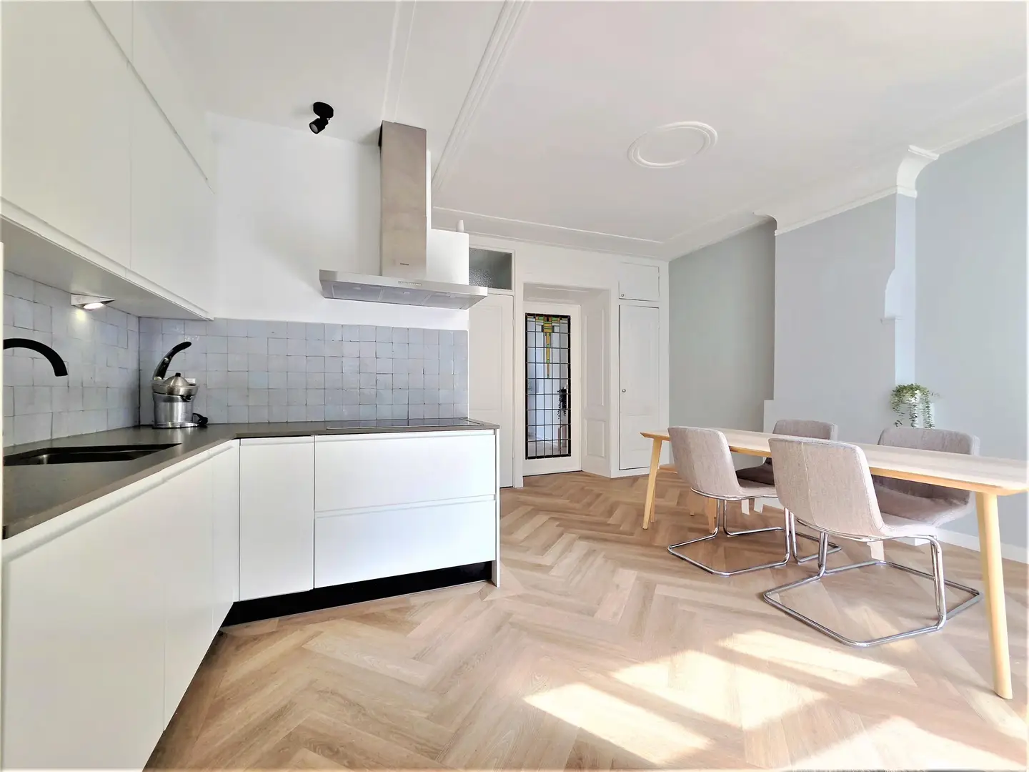 Foto #11 Appartement Tolstraat Amsterdam