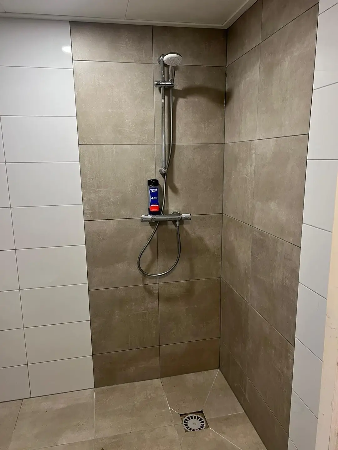 Foto #5 Kamer Bleeklaan Leeuwarden