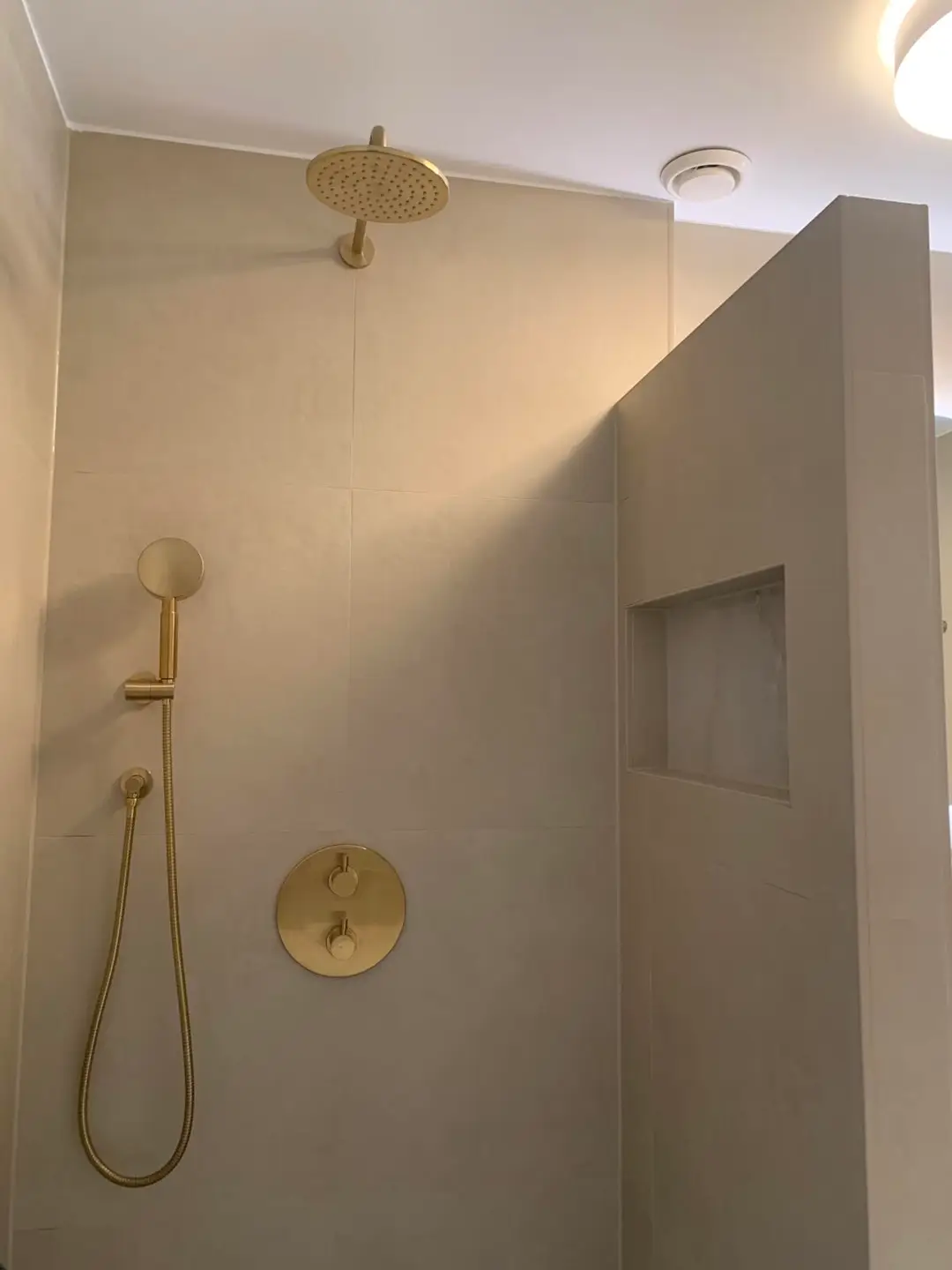 Foto #10 Appartement Mattenbiesstraat Rotterdam