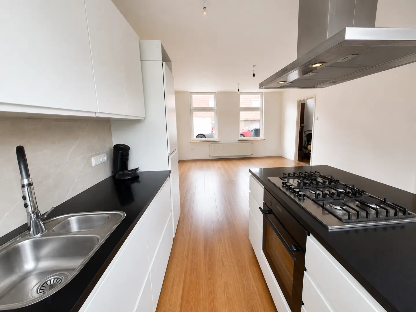 Foto #4 Huurwoning Pastoriedijk Pernis Rotterdam