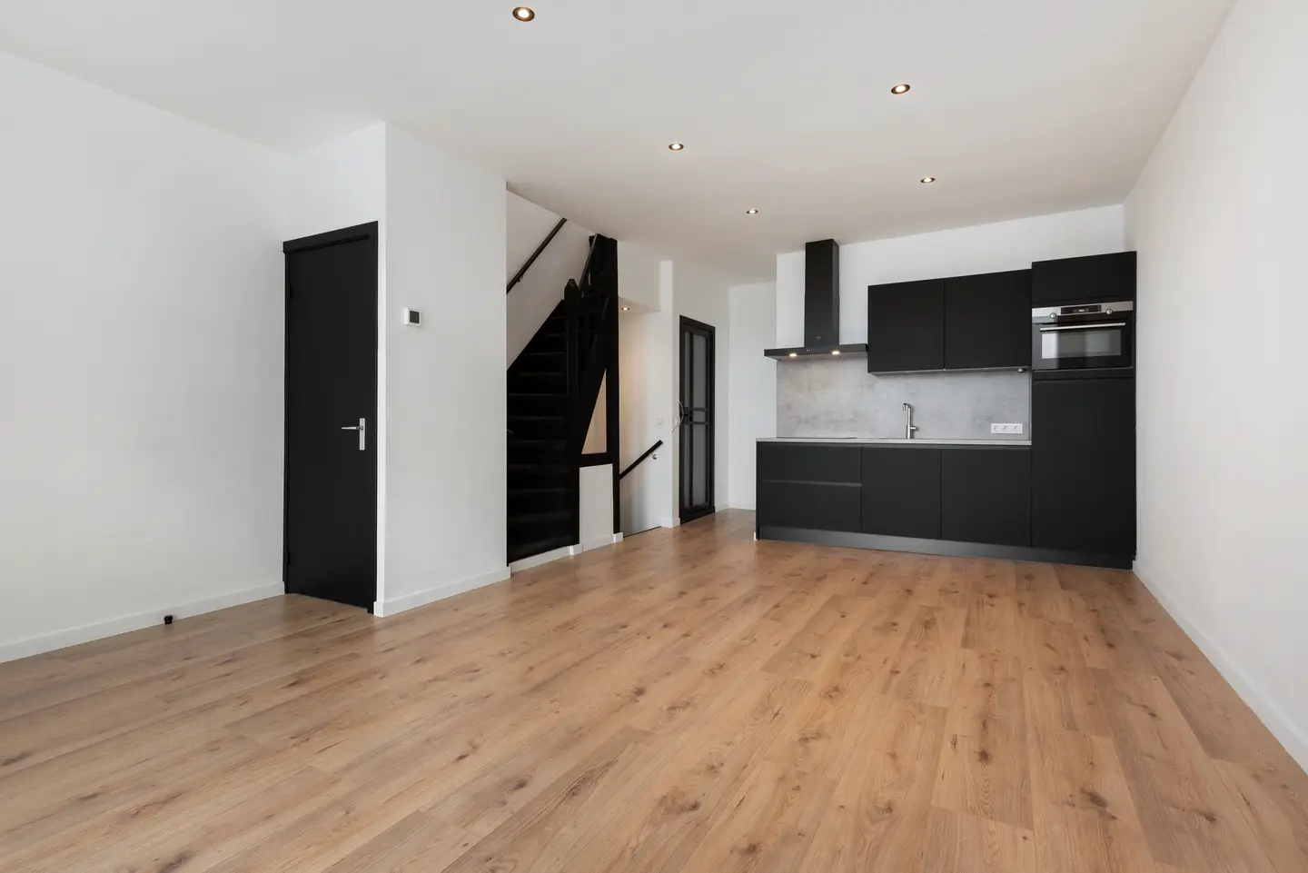 Foto #3 Appartement Randweg Rotterdam