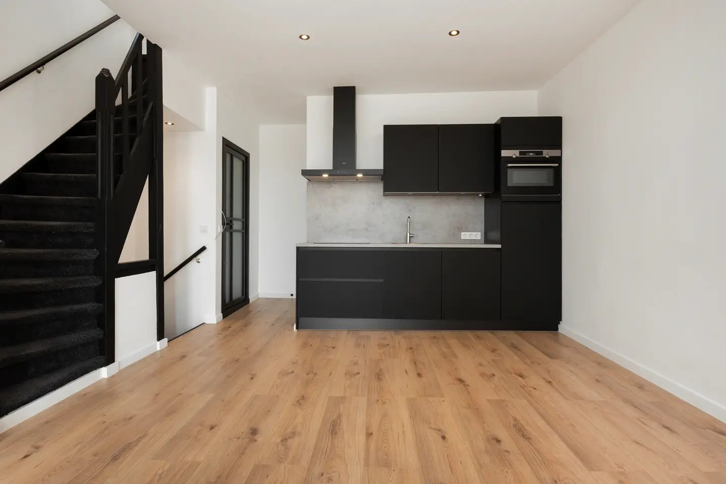 Foto #5 Appartement Randweg Rotterdam