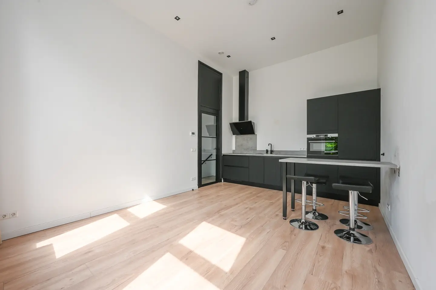 Foto #5 Appartement Hoevestraat Rotterdam