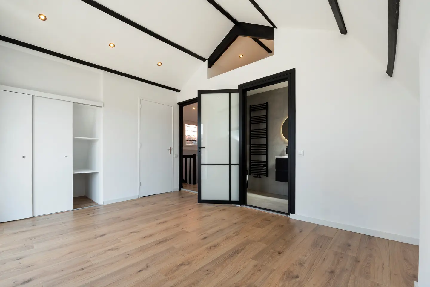 Foto #11 Appartement Randweg Rotterdam