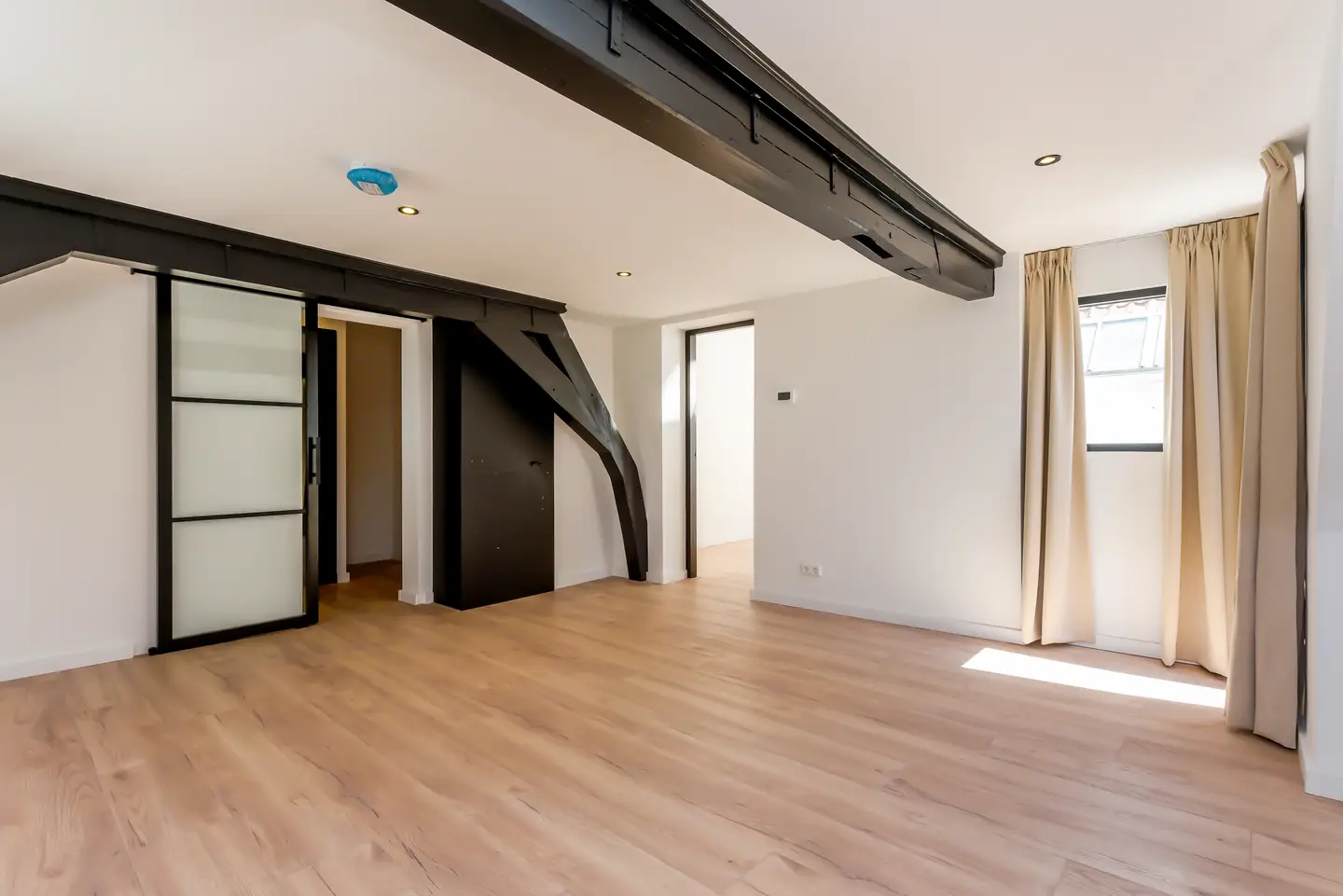 Foto #8 Appartement Binnenwatersloot Delft
