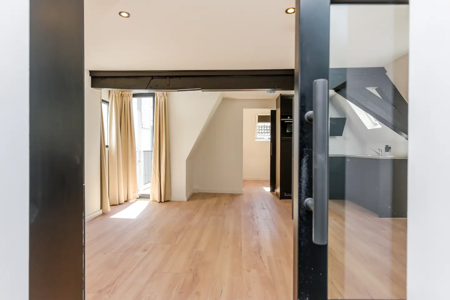 Foto #14 Appartement Binnenwatersloot Delft