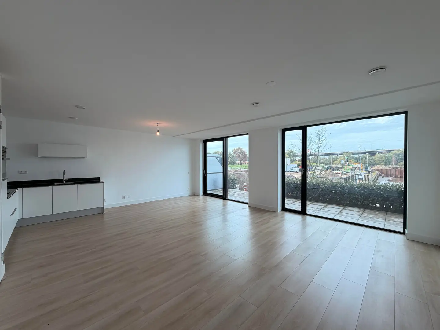 Foto #4 Appartement Pampuskade Rotterdam