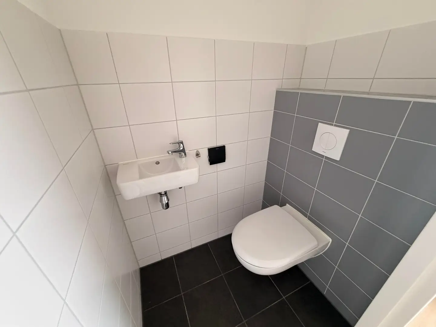 Foto #9 Appartement Pampuskade Rotterdam
