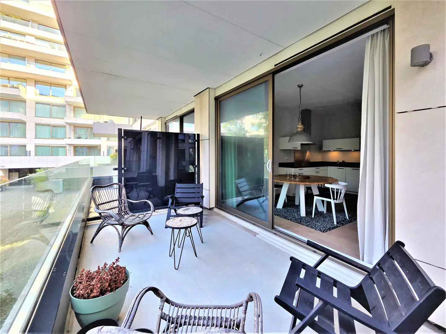Foto #12 Appartement Fred. Roeskestraat Amsterdam