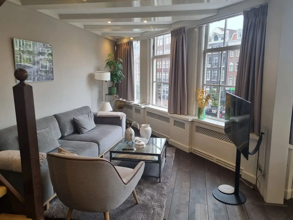 Foto #1 Appartement Nieuwezijds Voorburgwal Amsterdam